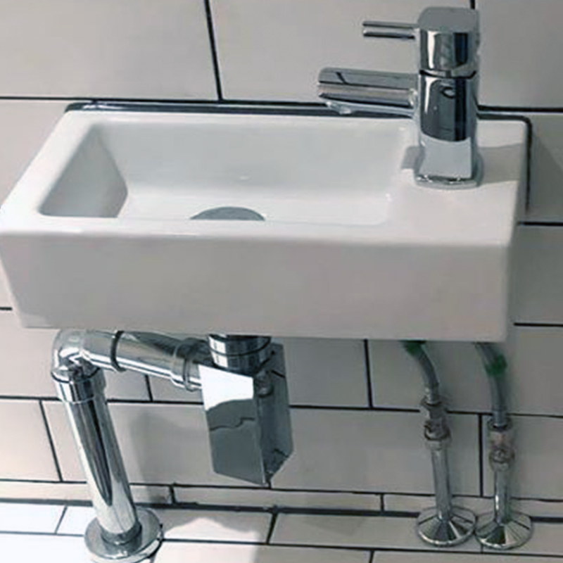 Bathroom fitting